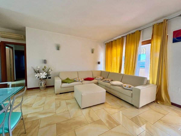 casa indipendente in vendita a Comacchio in zona Lido degli Estensi