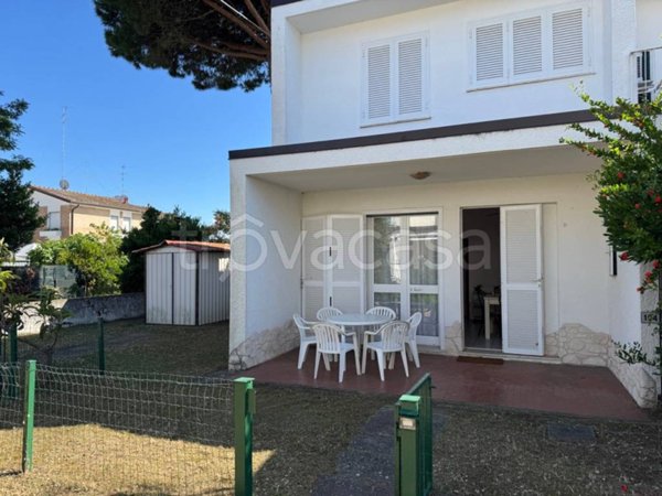 casa indipendente in vendita a Comacchio in zona Lido delle Nazioni
