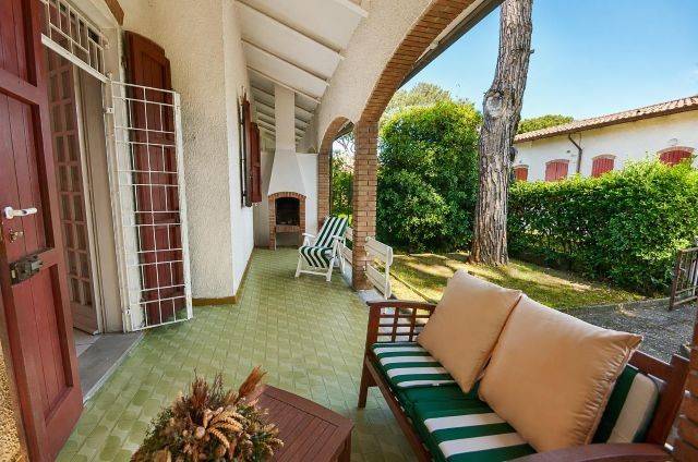 casa indipendente in vendita a Comacchio in zona Lido delle Nazioni