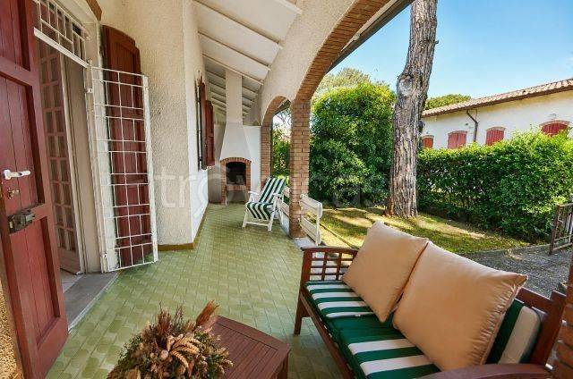 casa indipendente in vendita a Comacchio in zona Lido delle Nazioni