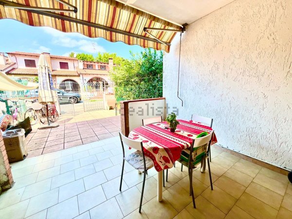 casa indipendente in vendita a Comacchio in zona Lido delle Nazioni