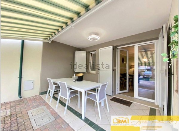 casa indipendente in vendita a Comacchio in zona Lido delle Nazioni