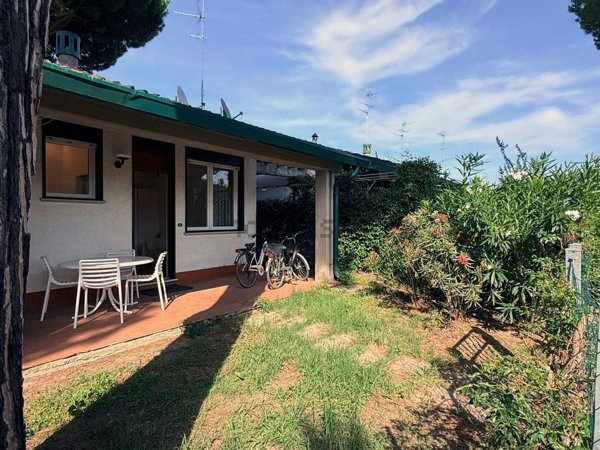 casa indipendente in vendita a Comacchio in zona Lido delle Nazioni