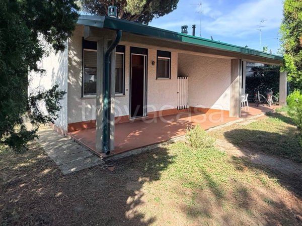 casa indipendente in vendita a Comacchio in zona Lido delle Nazioni