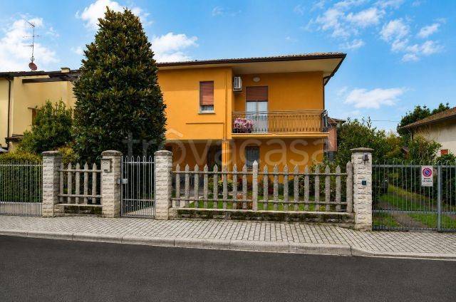casa indipendente in vendita a Comacchio in zona San Giuseppe