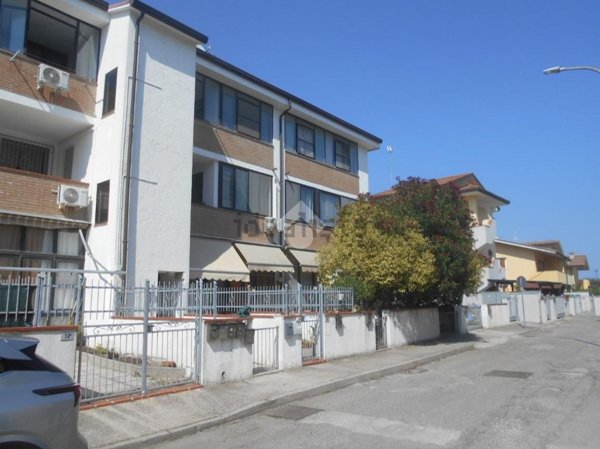appartamento in vendita a Comacchio in zona Porto Garibaldi