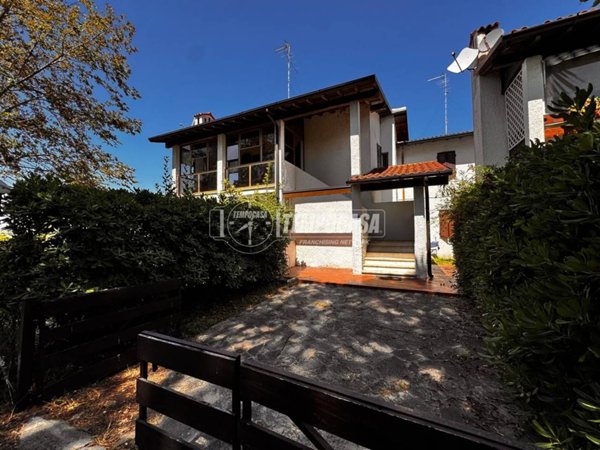 appartamento in vendita a Comacchio in zona Lido di Spina