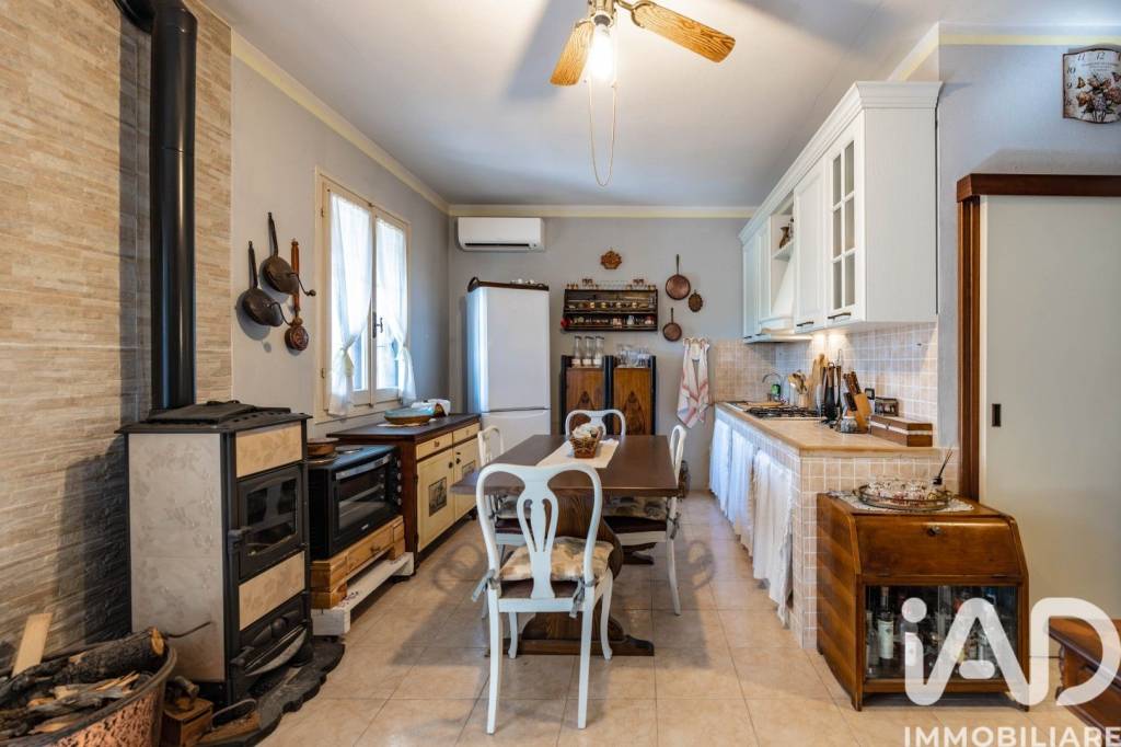 casa indipendente in vendita a Comacchio in zona Lido delle Nazioni