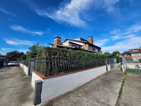 casa indipendente in vendita a Comacchio in zona Lido delle Nazioni