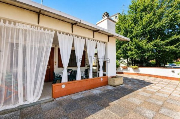 casa indipendente in vendita a Comacchio in zona Lido di Volano