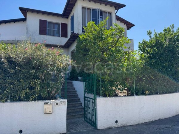 casa indipendente in vendita a Comacchio in zona Lido delle Nazioni
