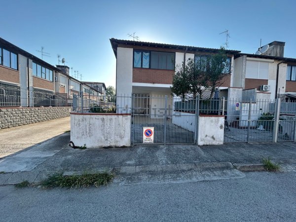 appartamento in vendita a Comacchio in zona Porto Garibaldi