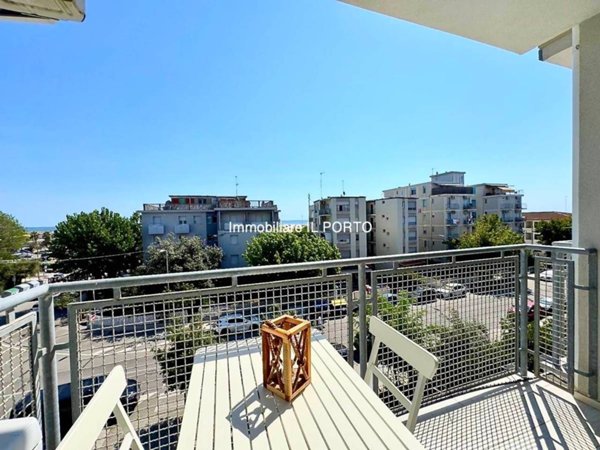 appartamento in vendita a Comacchio in zona Lido degli Estensi