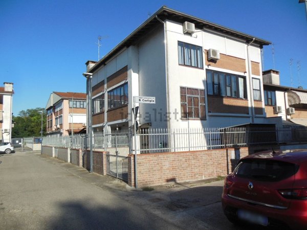 appartamento in vendita a Comacchio in zona Porto Garibaldi