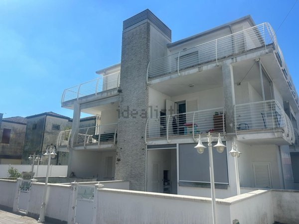 appartamento in vendita a Comacchio in zona Porto Garibaldi