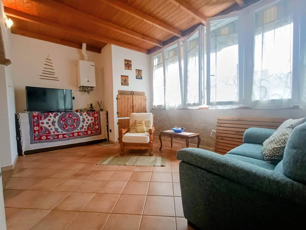 appartamento in vendita a Comacchio in zona Porto Garibaldi
