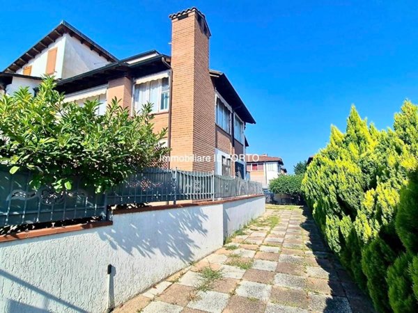 casa indipendente in vendita a Comacchio in zona Lido degli Estensi