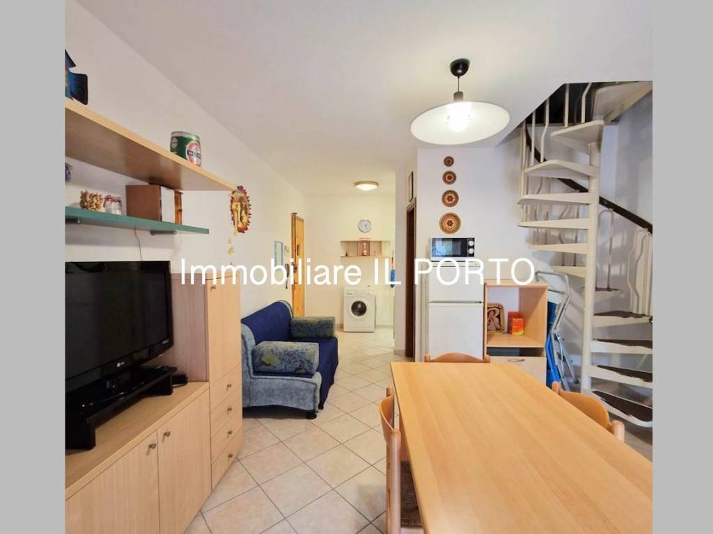 appartamento in vendita a Comacchio in zona Lido di Spina