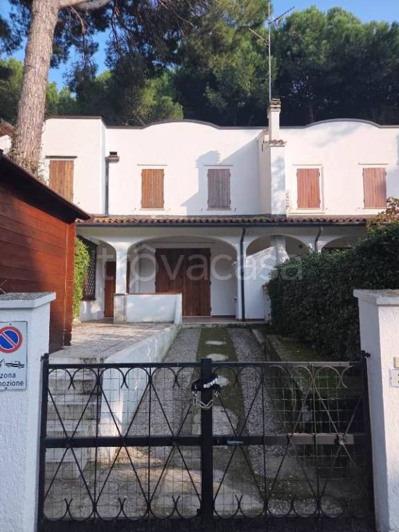 appartamento in vendita a Comacchio in zona Lido di Spina