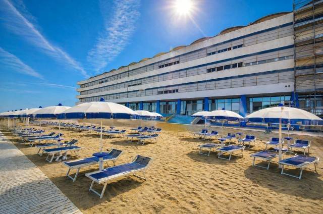 appartamento in vendita a Comacchio in zona Lido delle Nazioni