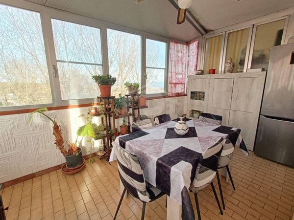 appartamento in vendita a Comacchio in zona Porto Garibaldi