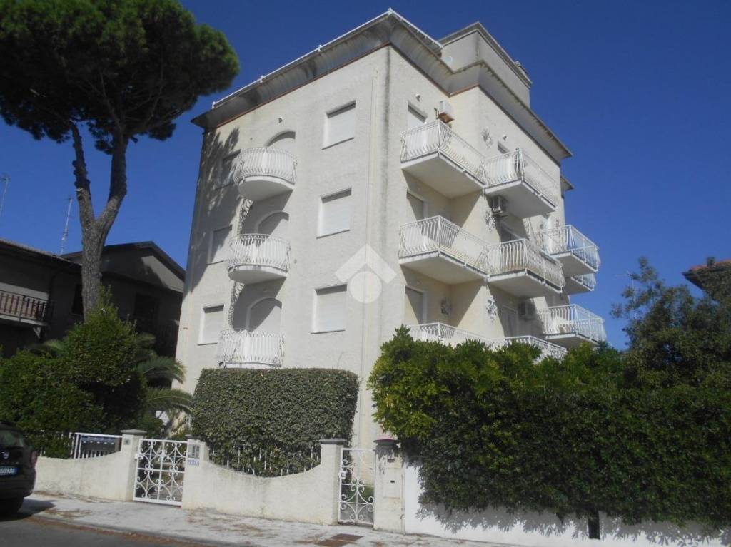 appartamento in vendita a Comacchio in zona Porto Garibaldi
