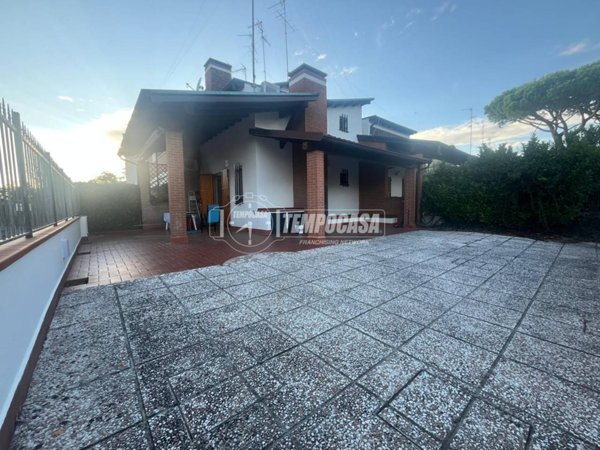 appartamento in vendita a Comacchio in zona Lido degli Estensi