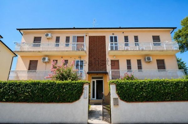 appartamento in vendita a Comacchio in zona Lido delle Nazioni