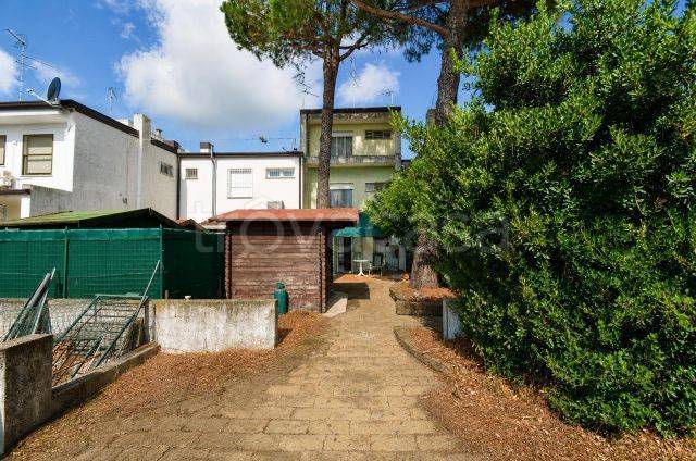 casa indipendente in vendita a Comacchio in zona Lido delle Nazioni