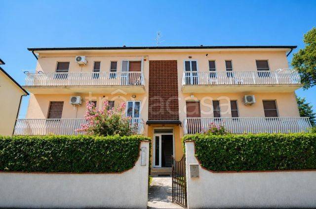 appartamento in vendita a Comacchio in zona Lido delle Nazioni