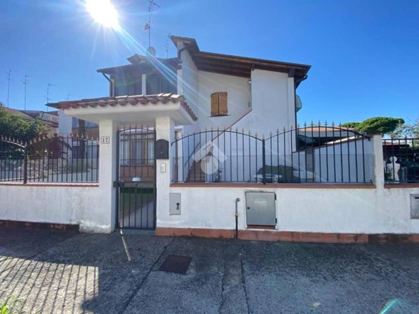 appartamento in vendita a Comacchio in zona Lido degli Estensi