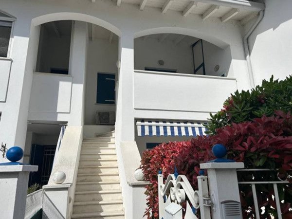 casa indipendente in vendita a Comacchio in zona Lido degli Estensi