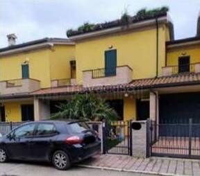casa indipendente in vendita a Comacchio in zona San Giuseppe