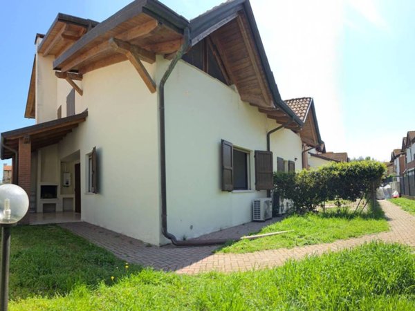 casa indipendente in vendita a Comacchio