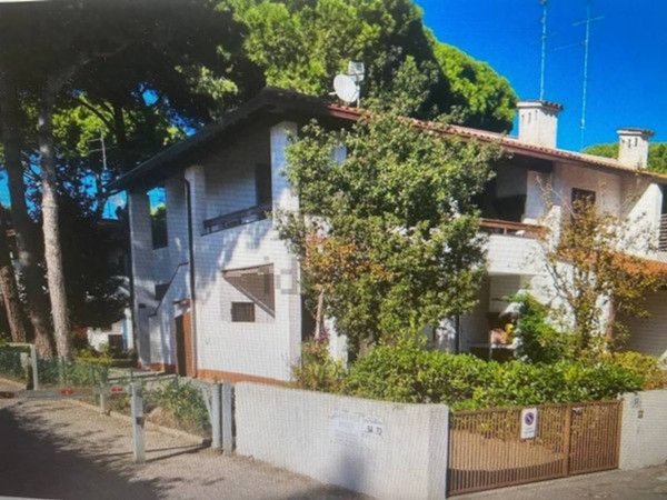 casa indipendente in vendita a Comacchio in zona Lido degli Estensi