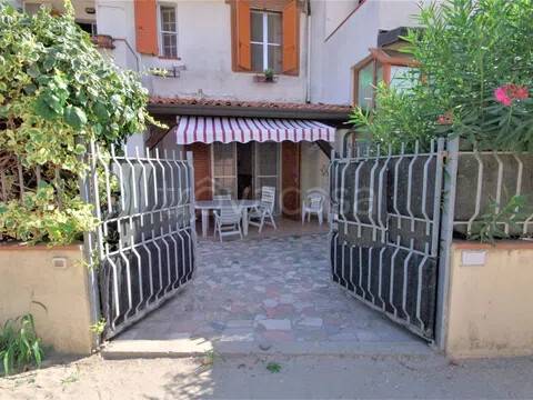 casa indipendente in vendita a Comacchio in zona Lido di Pomposa