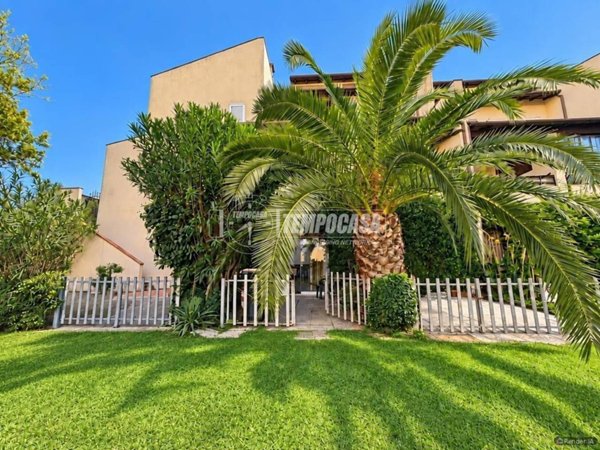 appartamento in vendita a Comacchio in zona Lido di Spina