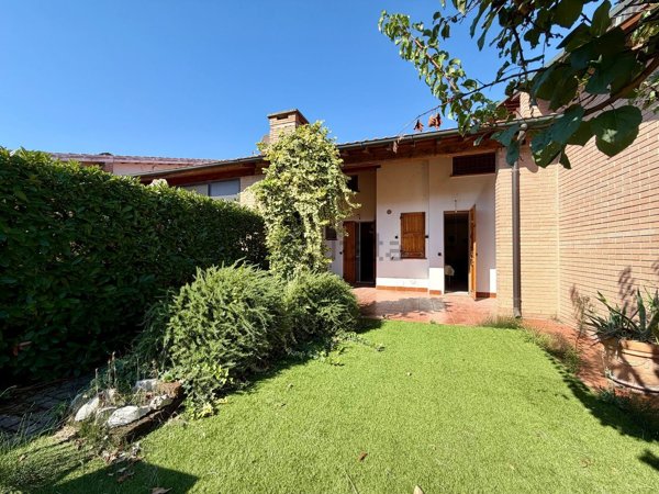 casa indipendente in vendita a Comacchio in zona Lido di Pomposa