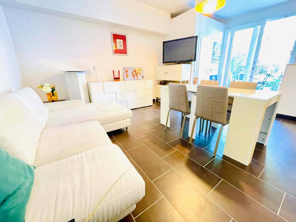 casa indipendente in vendita a Comacchio in zona Lido di Spina