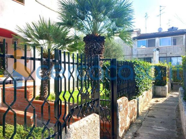casa indipendente in vendita a Comacchio in zona Lido di Pomposa
