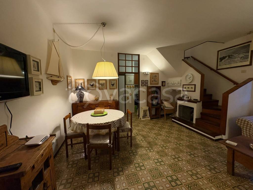 casa indipendente in vendita a Comacchio in zona Lido di Spina