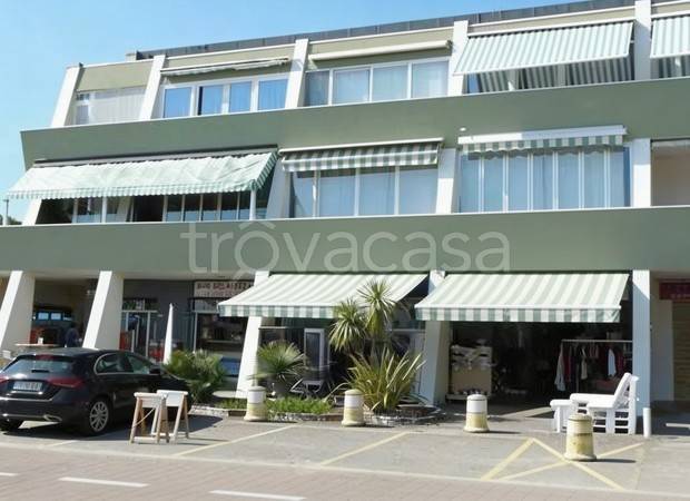 appartamento in vendita a Comacchio in zona Lido delle Nazioni