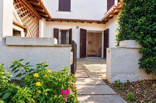 casa indipendente in vendita a Comacchio in zona Lido delle Nazioni