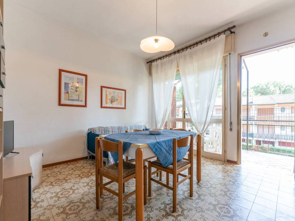 appartamento in vendita a Comacchio in zona Lido di Spina