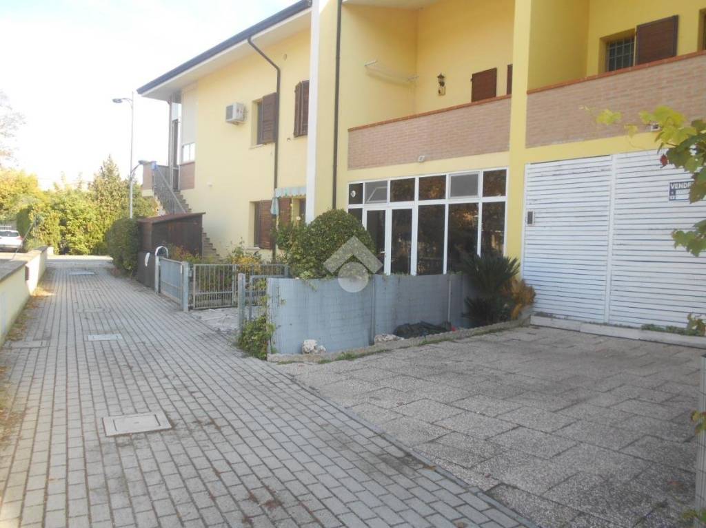 casa indipendente in vendita a Comacchio in zona San Giuseppe