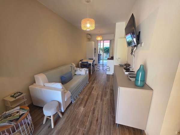 casa indipendente in vendita a Comacchio in zona Lido degli Estensi