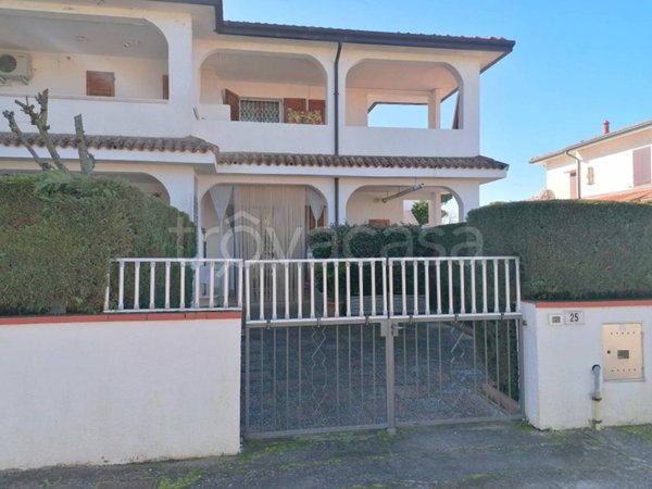casa indipendente in vendita a Comacchio in zona Lido delle Nazioni