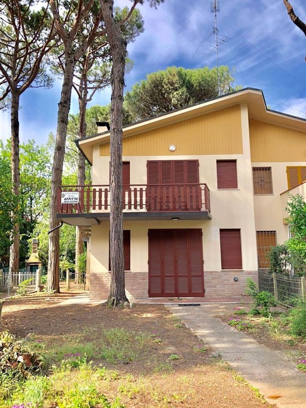 casa indipendente in vendita a Comacchio in zona Lido di Spina