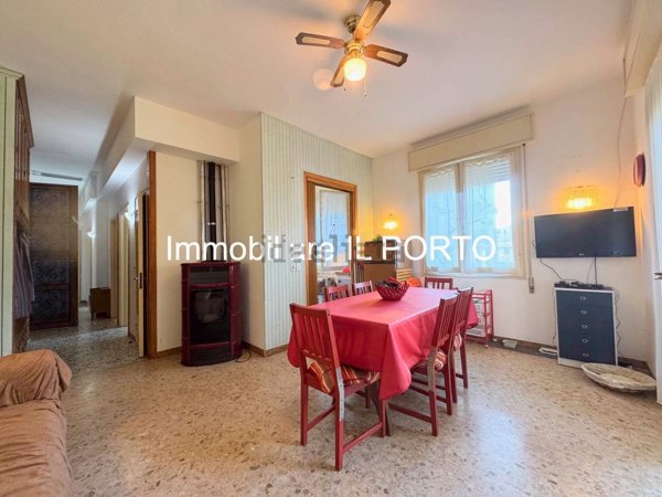 appartamento in vendita a Comacchio in zona Lido degli Estensi