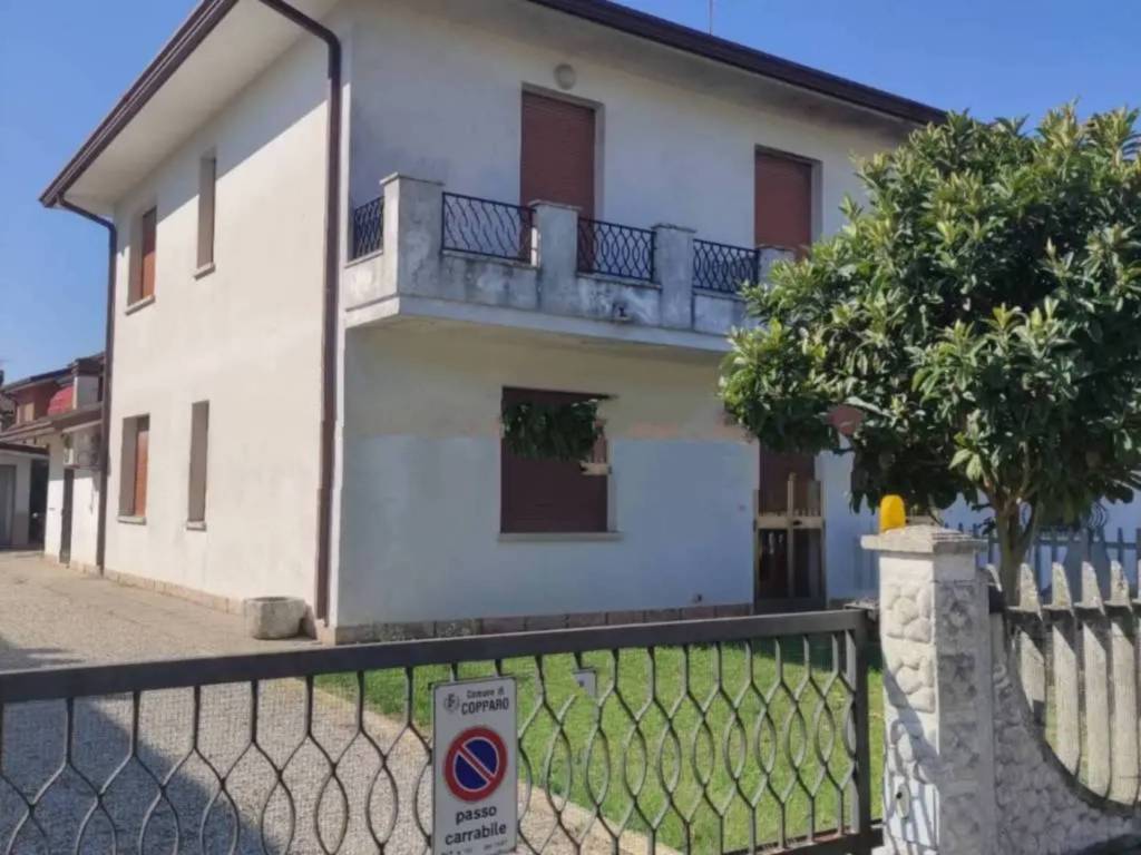 casa indipendente in vendita a Copparo in zona Tamara
